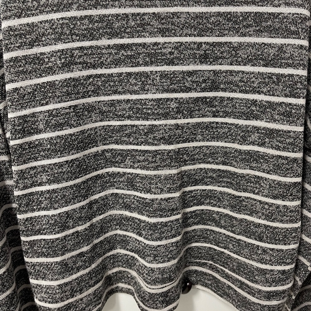 Crop Top - Picture 2 of 2